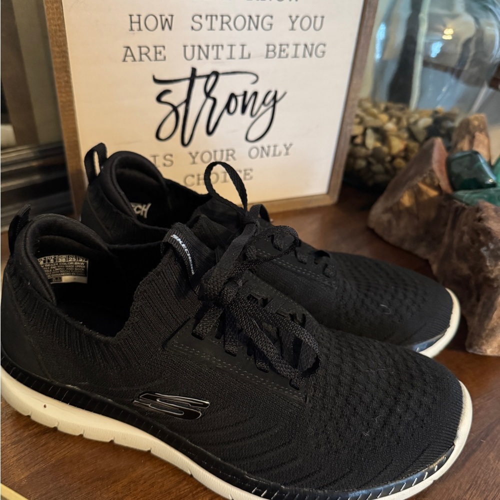 Skechers Women’s  Black Knit Memory Foam Sneakers